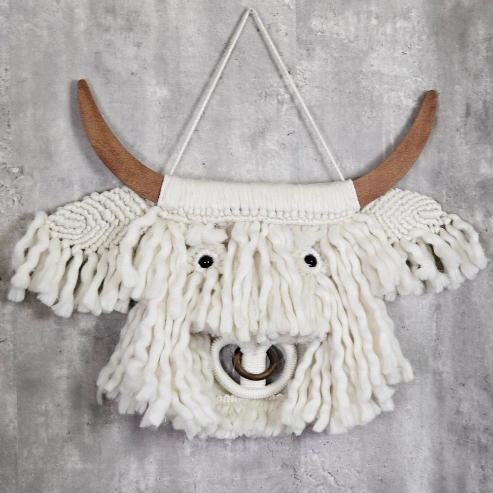Handmade Macrame Highland Cow Wall Hanging Decor Yarn Bull Head Wooden Horns